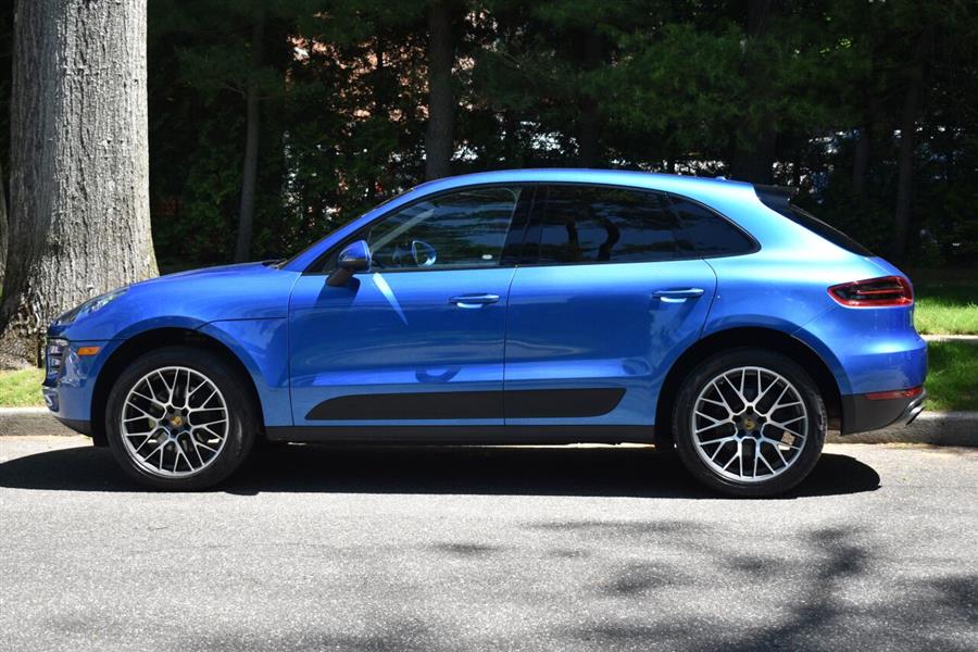 2018 Porsche Macan Base AWD 4dr SUV, available for sale in Great Neck, New York | Camy Cars. Great Neck, New York 2018 Porsche Macan Base AWD 4dr SUV, available for sale in Great Neck, New York | Camy Cars. Great Neck, New York