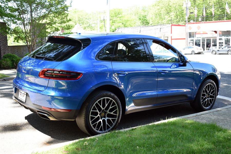 2018 Porsche Macan Base AWD 4dr SUV, available for sale in Great Neck, New York | Camy Cars. Great Neck, New York 2018 Porsche Macan Base AWD 4dr SUV, available for sale in Great Neck, New York | Camy Cars. Great Neck, New York