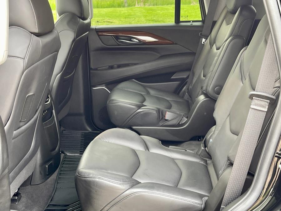 2020 Cadillac Escalade 4WD 4dr Premium Luxury, available for sale in Darien, Wisconsin | Geneva Motor Cars. Darien, Wisconsin 2020 Cadillac Escalade 4WD 4dr Premium Luxury, available for sale in Darien, Wisconsin | Geneva Motor Cars. Darien, Wisconsin