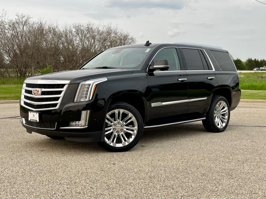 2020 Cadillac Escalade 4WD 4dr Premium Luxury, available for sale in Darien, Wisconsin | Geneva Motor Cars. Darien, Wisconsin 2020 Cadillac Escalade 4WD 4dr Premium Luxury, available for sale in Darien, Wisconsin | Geneva Motor Cars. Darien, Wisconsin