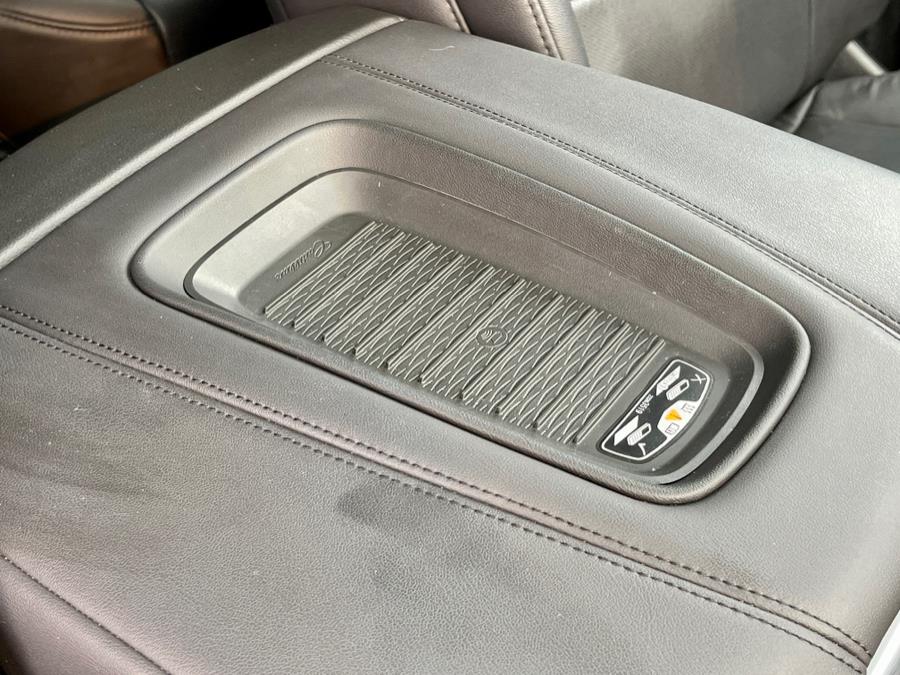 2020 Cadillac Escalade 4WD 4dr Premium Luxury, available for sale in Darien, Wisconsin | Geneva Motor Cars. Darien, Wisconsin 2020 Cadillac Escalade 4WD 4dr Premium Luxury, available for sale in Darien, Wisconsin | Geneva Motor Cars. Darien, Wisconsin