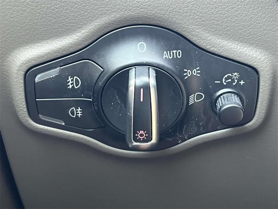 2015 Audi Q5 2.0T Premium Plus, available for sale in Wantagh, New York | Wantagh Certified. Wantagh, New York 2015 Audi Q5 2.0T Premium Plus, available for sale in Wantagh, New York | Wantagh Certified. Wantagh, New York