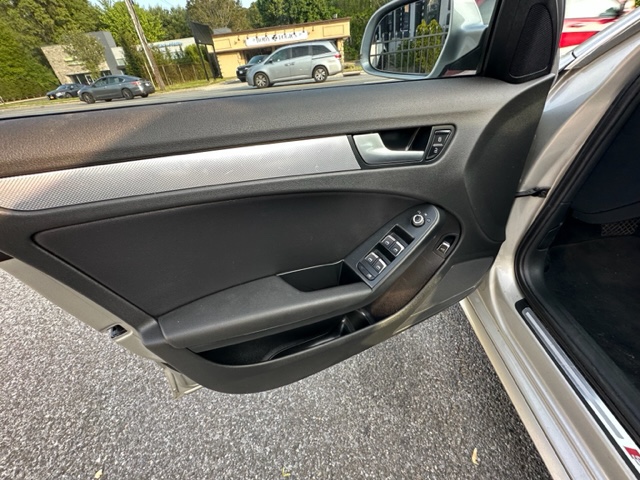 2015 Audi A4 4dr Sdn Auto quattro 2.0T Premium, available for sale in Huntington Station, New York | Huntington Auto Mall. Huntington Station, New York 2015 Audi A4 4dr Sdn Auto quattro 2.0T Premium, available for sale in Huntington Station, New York | Huntington Auto Mall. Huntington Station, New York