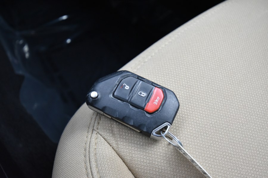 2020 Jeep Wrangler Unlimited Sahara 4x4, available for sale in Waterbury, Connecticut | Highline Car Connection. Waterbury, Connecticut 2020 Jeep Wrangler Unlimited Sahara 4x4, available for sale in Waterbury, Connecticut | Highline Car Connection. Waterbury, Connecticut