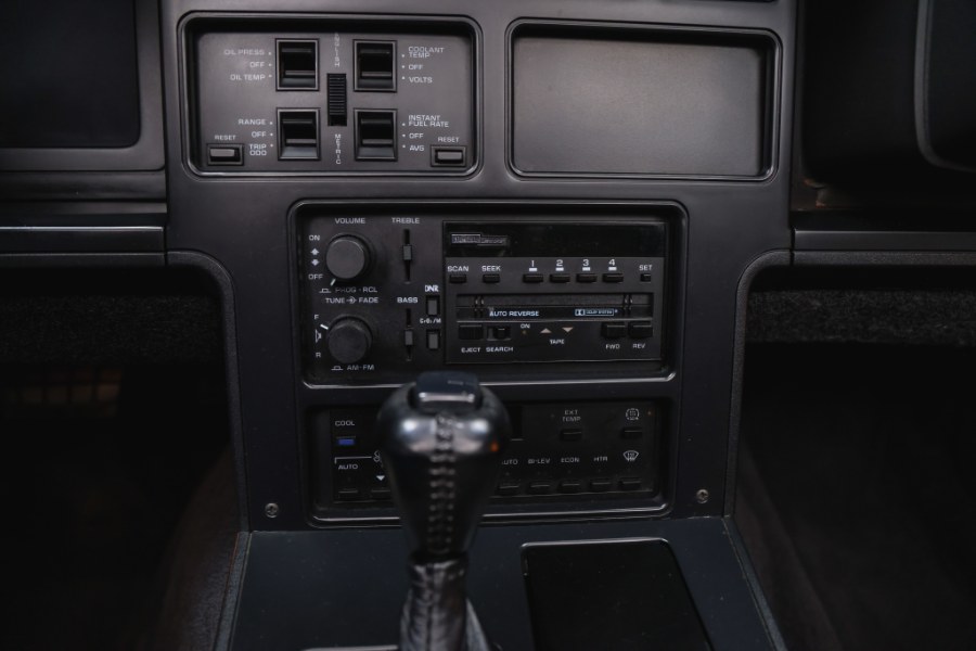 1989 Chevrolet Corvette 2dr Convertible, available for sale in North Salem, New York | Meccanic Shop North Inc. North Salem, New York 1989 Chevrolet Corvette 2dr Convertible, available for sale in North Salem, New York | Meccanic Shop North Inc. North Salem, New York