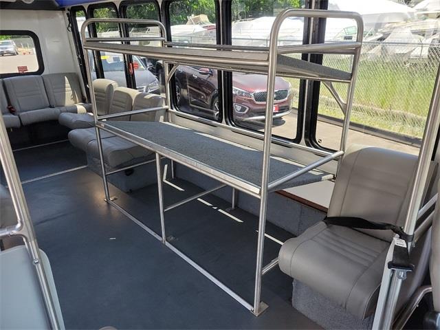 2017 Ford E-450sd Base, available for sale in Stratford, Connecticut | Wiz Leasing Inc. Stratford, Connecticut 2017 Ford E-450sd Base, available for sale in Stratford, Connecticut | Wiz Leasing Inc. Stratford, Connecticut