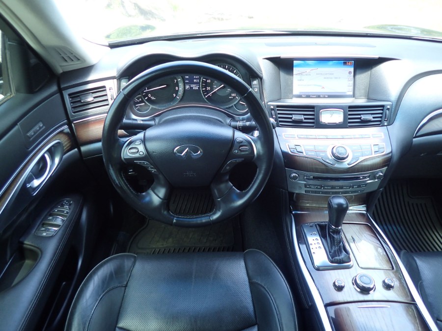 2015 INFINITI Q70L 4dr Sdn V8 AWD, available for sale in Storrs, Connecticut | Eagleville Motors. Storrs, Connecticut 2015 INFINITI Q70L 4dr Sdn V8 AWD, available for sale in Storrs, Connecticut | Eagleville Motors. Storrs, Connecticut