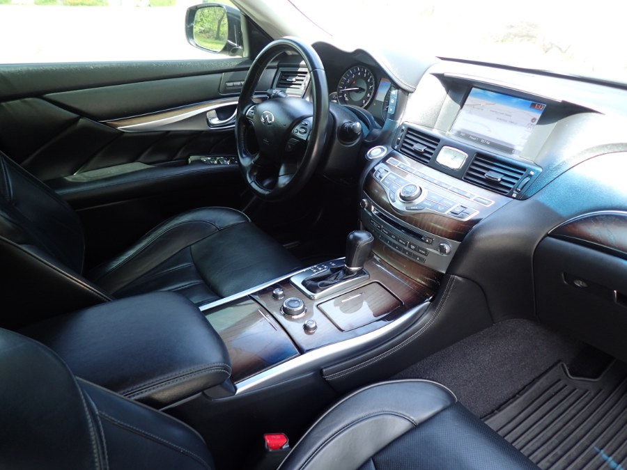 2015 INFINITI Q70L 4dr Sdn V8 AWD, available for sale in Storrs, Connecticut | Eagleville Motors. Storrs, Connecticut 2015 INFINITI Q70L 4dr Sdn V8 AWD, available for sale in Storrs, Connecticut | Eagleville Motors. Storrs, Connecticut