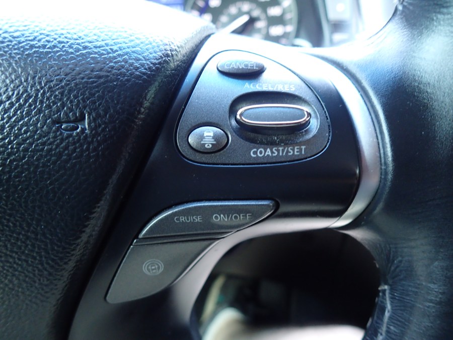 2015 INFINITI Q70L 4dr Sdn V8 AWD, available for sale in Storrs, Connecticut | Eagleville Motors. Storrs, Connecticut 2015 INFINITI Q70L 4dr Sdn V8 AWD, available for sale in Storrs, Connecticut | Eagleville Motors. Storrs, Connecticut