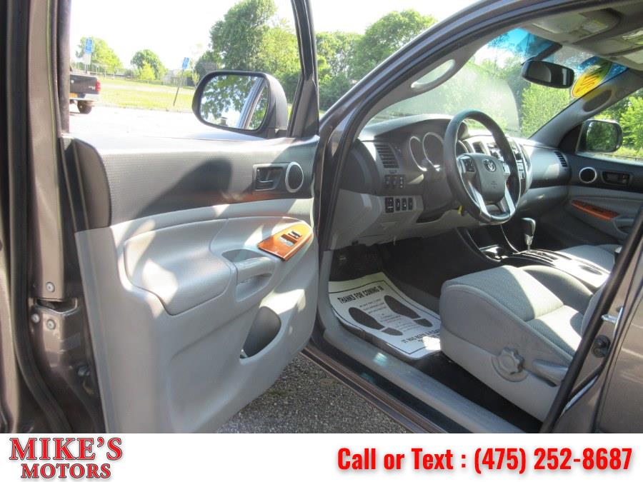 2012 Toyota Tacoma 4WD Access Cab V6 AT (Natl), available for sale in Stratford, Connecticut | Mike's Motors LLC. Stratford, Connecticut 2012 Toyota Tacoma 4WD Access Cab V6 AT (Natl), available for sale in Stratford, Connecticut | Mike's Motors LLC. Stratford, Connecticut