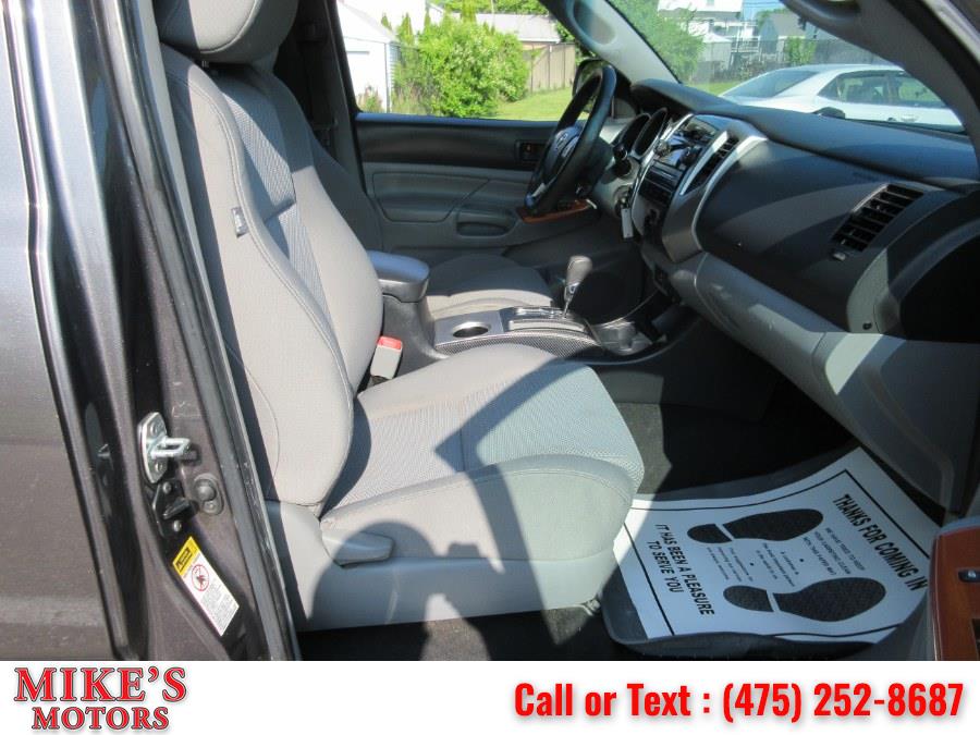 2012 Toyota Tacoma 4WD Access Cab V6 AT (Natl), available for sale in Stratford, Connecticut | Mike's Motors LLC. Stratford, Connecticut 2012 Toyota Tacoma 4WD Access Cab V6 AT (Natl), available for sale in Stratford, Connecticut | Mike's Motors LLC. Stratford, Connecticut