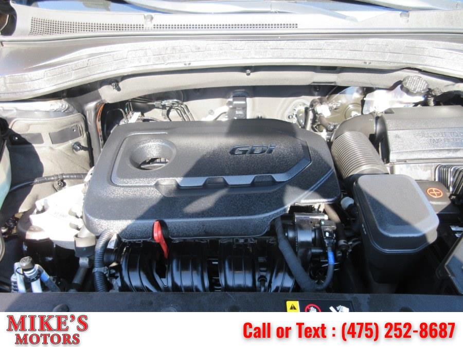 2019 Hyundai Santa Fe SEL 2.4L Auto FWD, available for sale in Stratford, Connecticut | Mike's Motors LLC. Stratford, Connecticut 2019 Hyundai Santa Fe SEL 2.4L Auto FWD, available for sale in Stratford, Connecticut | Mike's Motors LLC. Stratford, Connecticut