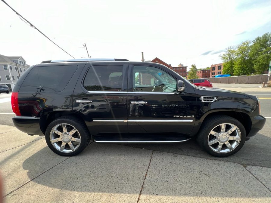 2008 Cadillac Escalade AWD 4dr, available for sale in Peabody, Massachusetts | New Star Motors. Peabody, Massachusetts 2008 Cadillac Escalade AWD 4dr, available for sale in Peabody, Massachusetts | New Star Motors. Peabody, Massachusetts