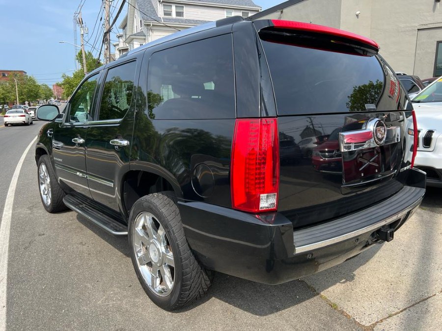 2008 Cadillac Escalade AWD 4dr, available for sale in Peabody, Massachusetts | New Star Motors. Peabody, Massachusetts 2008 Cadillac Escalade AWD 4dr, available for sale in Peabody, Massachusetts | New Star Motors. Peabody, Massachusetts