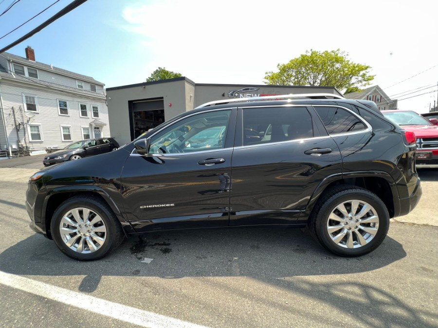 2018 Jeep Cherokee Overland 4x4, available for sale in Peabody, Massachusetts | New Star Motors. Peabody, Massachusetts 2018 Jeep Cherokee Overland 4x4, available for sale in Peabody, Massachusetts | New Star Motors. Peabody, Massachusetts