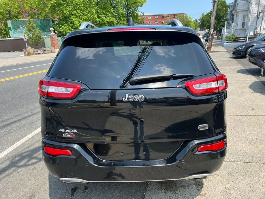 2018 Jeep Cherokee Overland 4x4, available for sale in Peabody, Massachusetts | New Star Motors. Peabody, Massachusetts 2018 Jeep Cherokee Overland 4x4, available for sale in Peabody, Massachusetts | New Star Motors. Peabody, Massachusetts