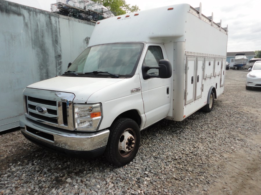 2008 Ford Econoline Commercial Cutaway E-450 Super Duty 176" DRW, available for sale in Berlin, Connecticut | International Motorcars llc. Berlin, Connecticut 2008 Ford Econoline Commercial Cutaway E-450 Super Duty 176" DRW, available for sale in Berlin, Connecticut | International Motorcars llc. Berlin, Connecticut