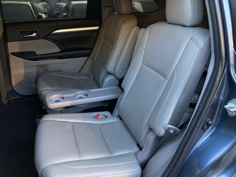2018 Toyota Highlander XLE V6 AWD (Natl), available for sale in Brooklyn, New York | Carsbuck Inc.. Brooklyn, New York 2018 Toyota Highlander XLE V6 AWD (Natl), available for sale in Brooklyn, New York | Carsbuck Inc.. Brooklyn, New York