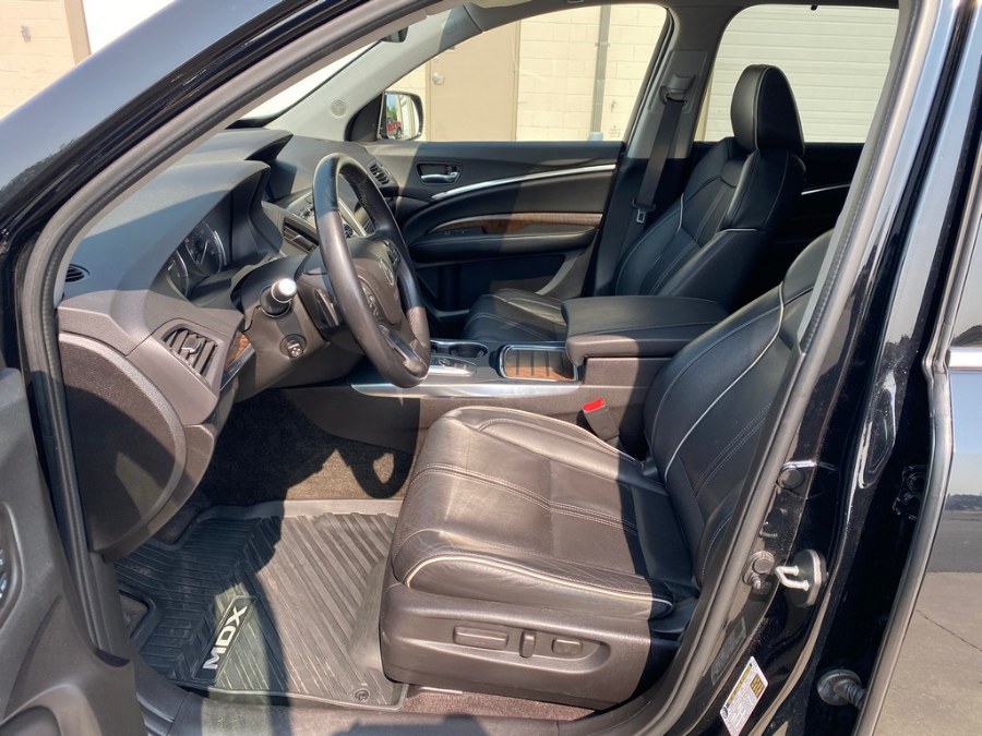 2017 Acura MDX SH-AWD w/Advance/Entertainment Pkg, available for sale in West Springfield, Massachusetts | Union Street Auto Sales. West Springfield, Massachusetts 2017 Acura MDX SH-AWD w/Advance/Entertainment Pkg, available for sale in West Springfield, Massachusetts | Union Street Auto Sales. West Springfield, Massachusetts