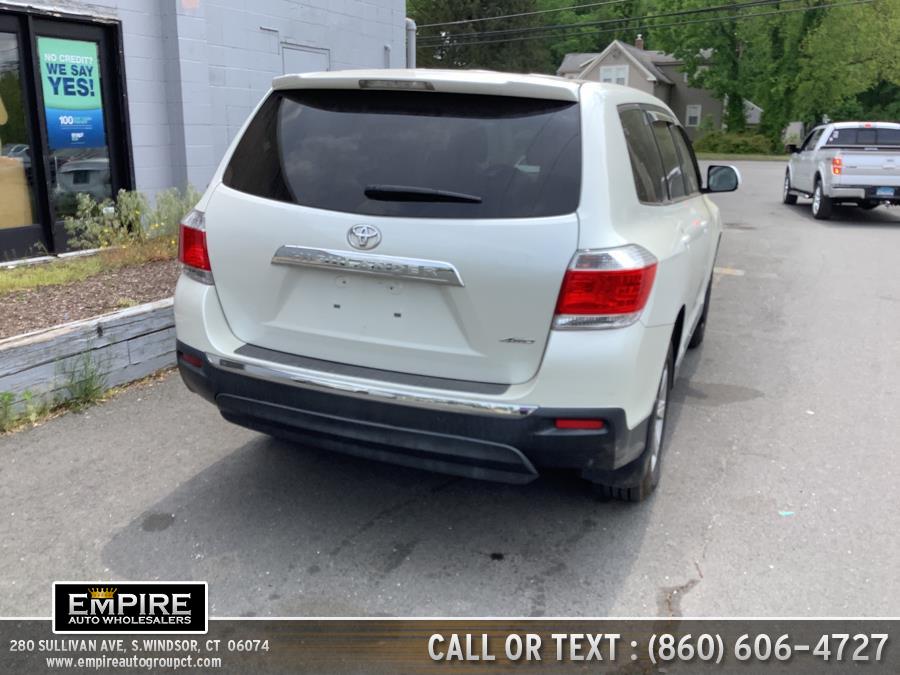 2013 Toyota Highlander 4WD 4dr V6 SE (Natl), available for sale in S.Windsor, Connecticut | Empire Auto Wholesalers. S.Windsor, Connecticut 2013 Toyota Highlander 4WD 4dr V6 SE (Natl), available for sale in S.Windsor, Connecticut | Empire Auto Wholesalers. S.Windsor, Connecticut