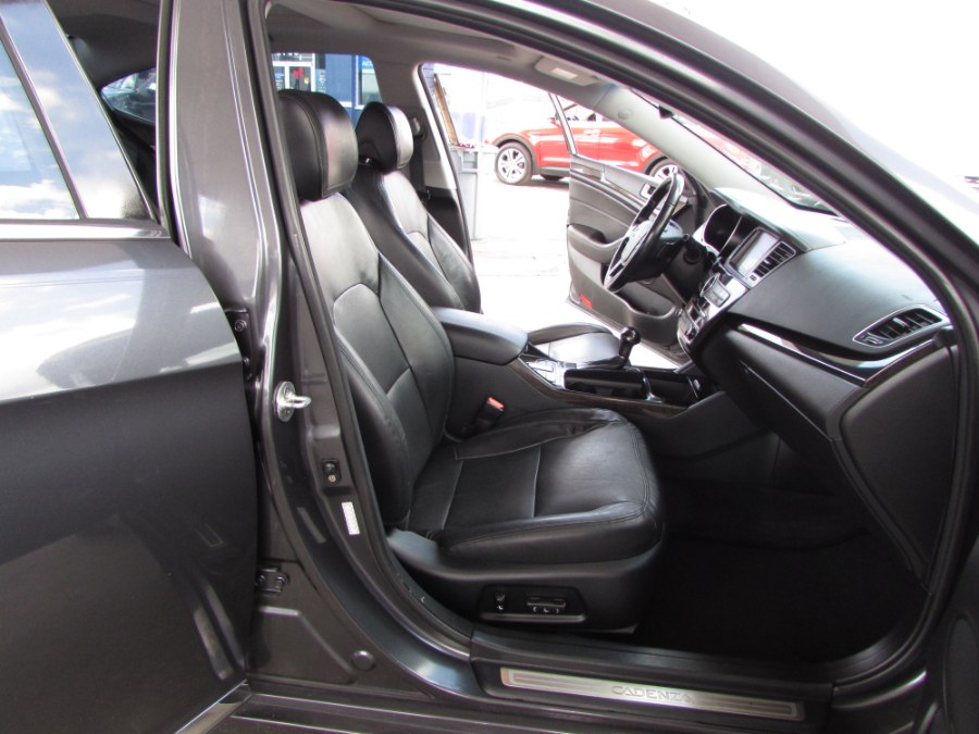 2016 Kia Cadenza 4dr Sdn Premium, available for sale in Orlando, Florida | VIP Auto Enterprise, Inc. Orlando, Florida 2016 Kia Cadenza 4dr Sdn Premium, available for sale in Orlando, Florida | VIP Auto Enterprise, Inc. Orlando, Florida