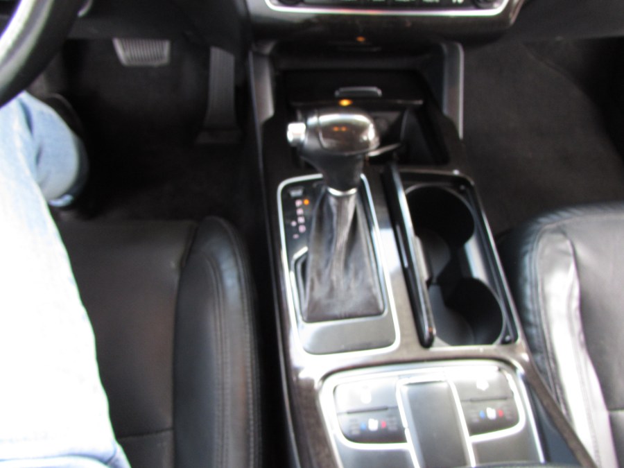 2016 Kia Cadenza 4dr Sdn Premium, available for sale in Orlando, Florida | VIP Auto Enterprise, Inc. Orlando, Florida 2016 Kia Cadenza 4dr Sdn Premium, available for sale in Orlando, Florida | VIP Auto Enterprise, Inc. Orlando, Florida