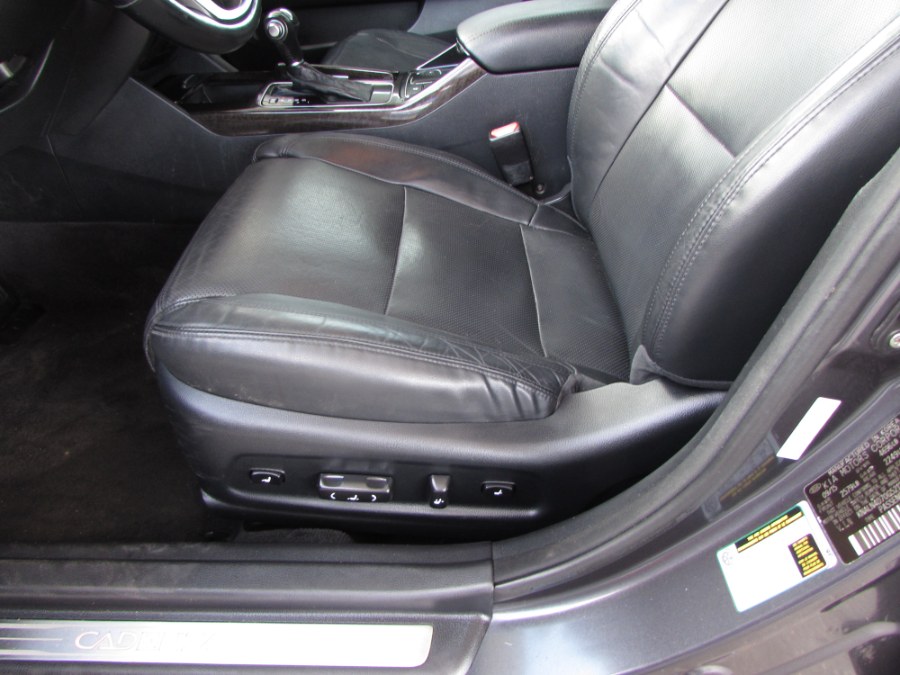 2016 Kia Cadenza 4dr Sdn Premium, available for sale in Orlando, Florida | VIP Auto Enterprise, Inc. Orlando, Florida 2016 Kia Cadenza 4dr Sdn Premium, available for sale in Orlando, Florida | VIP Auto Enterprise, Inc. Orlando, Florida