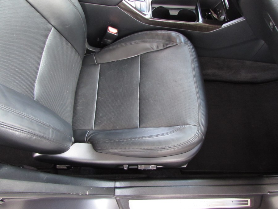 2016 Kia Cadenza 4dr Sdn Premium, available for sale in Orlando, Florida | VIP Auto Enterprise, Inc. Orlando, Florida 2016 Kia Cadenza 4dr Sdn Premium, available for sale in Orlando, Florida | VIP Auto Enterprise, Inc. Orlando, Florida