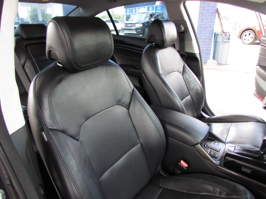 2016 Kia Cadenza 4dr Sdn Premium, available for sale in Orlando, Florida | VIP Auto Enterprise, Inc. Orlando, Florida 2016 Kia Cadenza 4dr Sdn Premium, available for sale in Orlando, Florida | VIP Auto Enterprise, Inc. Orlando, Florida