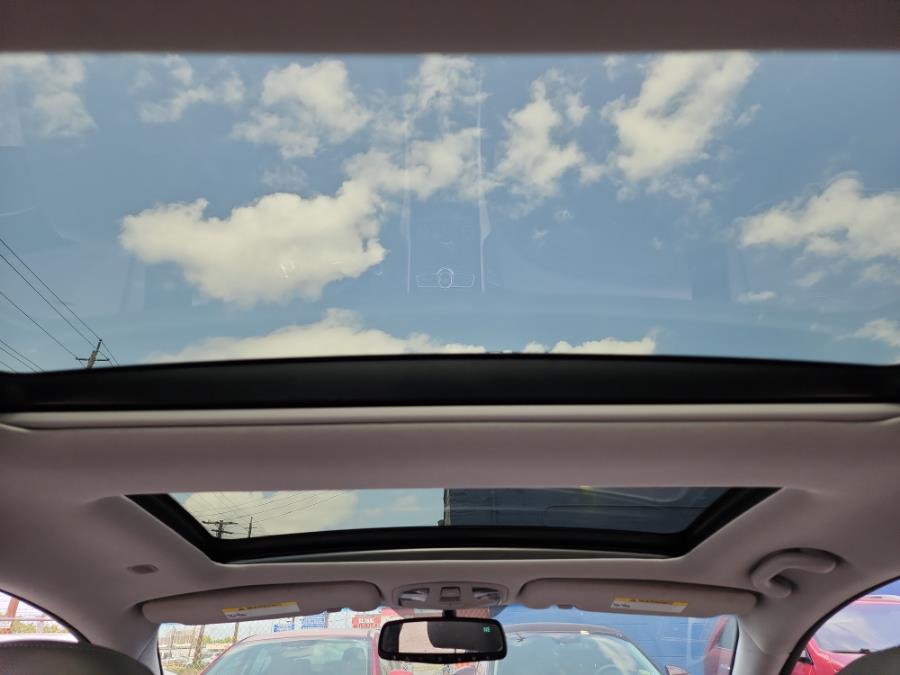 2014 Hyundai Sonata Hybrid 4dr Sdn Limited, available for sale in Temple Hills, Maryland | Temple Hills Used Car. Temple Hills, Maryland 2014 Hyundai Sonata Hybrid 4dr Sdn Limited, available for sale in Temple Hills, Maryland | Temple Hills Used Car. Temple Hills, Maryland