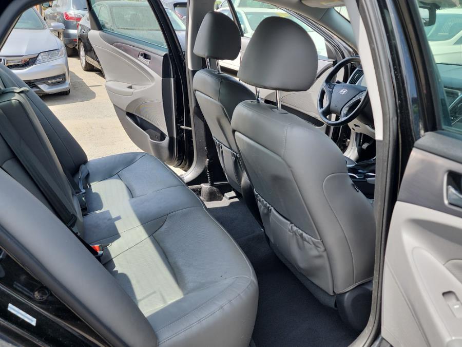 2014 Hyundai Sonata Hybrid 4dr Sdn Limited, available for sale in Temple Hills, Maryland | Temple Hills Used Car. Temple Hills, Maryland 2014 Hyundai Sonata Hybrid 4dr Sdn Limited, available for sale in Temple Hills, Maryland | Temple Hills Used Car. Temple Hills, Maryland