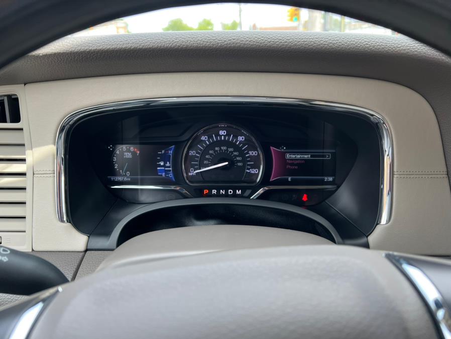 2017 Lincoln Navigator 4x4 Select, available for sale in Brooklyn, New York | Worlds Best Auto Inc. Brooklyn, New York 2017 Lincoln Navigator 4x4 Select, available for sale in Brooklyn, New York | Worlds Best Auto Inc. Brooklyn, New York