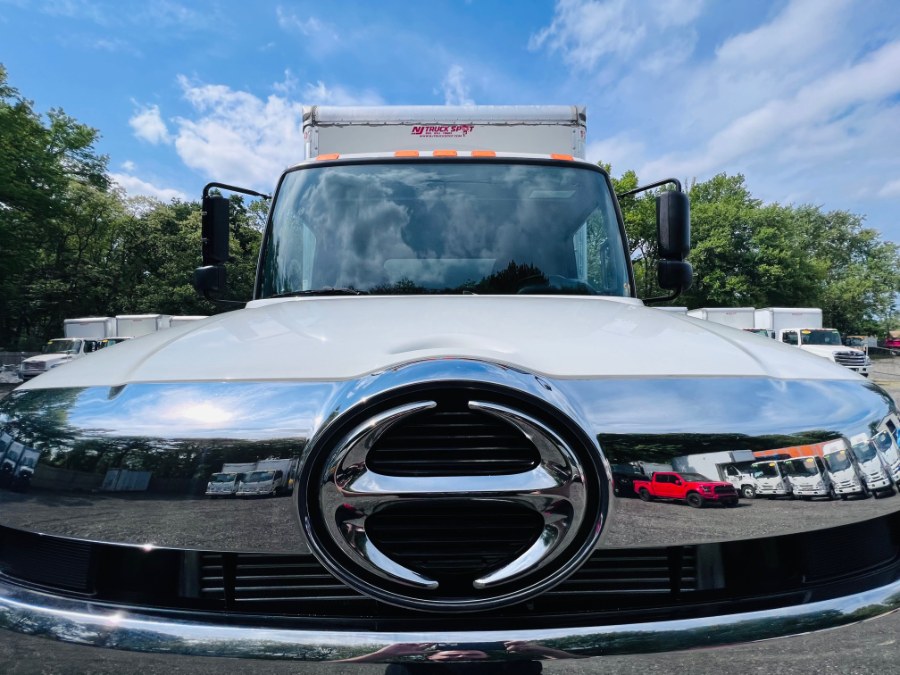 2018 Hino 268A 26 FEET DRY BOX + LIFT GATE + NO CDL, available for sale in South Amboy, New Jersey | NJ Truck Spot. South Amboy, New Jersey 2018 Hino 268A 26 FEET DRY BOX + LIFT GATE + NO CDL, available for sale in South Amboy, New Jersey | NJ Truck Spot. South Amboy, New Jersey