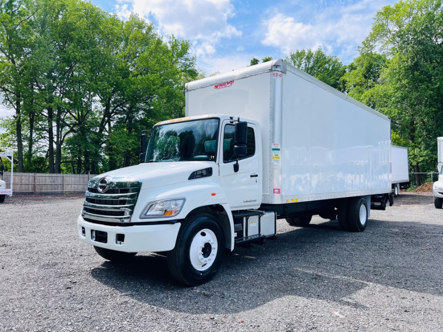 2018 Hino 268A 26 FEET DRY BOX + LIFT GATE + NO CDL, available for sale in South Amboy, New Jersey | NJ Truck Spot. South Amboy, New Jersey 2018 Hino 268A 26 FEET DRY BOX + LIFT GATE + NO CDL, available for sale in South Amboy, New Jersey | NJ Truck Spot. South Amboy, New Jersey