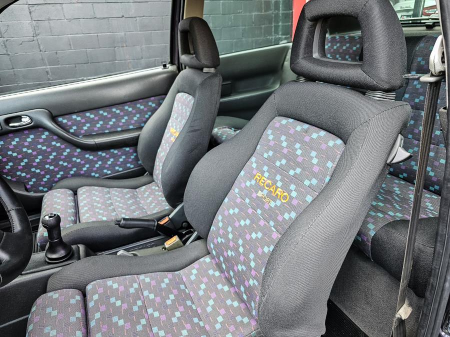 1995 Volkswagen Gol GTI 2000 2.0, available for sale in Newark, New Jersey | RT Auto Center LLC. Newark, New Jersey 1995 Volkswagen Gol GTI 2000 2.0, available for sale in Newark, New Jersey | RT Auto Center LLC. Newark, New Jersey