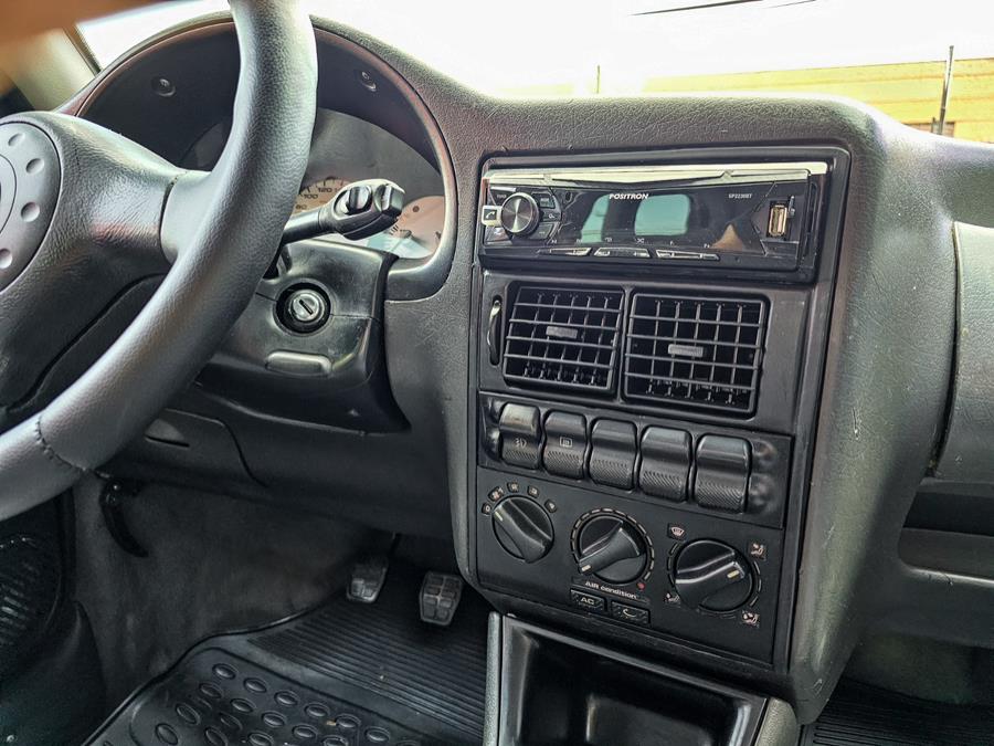 1995 Volkswagen Gol GTI 2000 2.0, available for sale in Newark, New Jersey | RT Auto Center LLC. Newark, New Jersey 1995 Volkswagen Gol GTI 2000 2.0, available for sale in Newark, New Jersey | RT Auto Center LLC. Newark, New Jersey