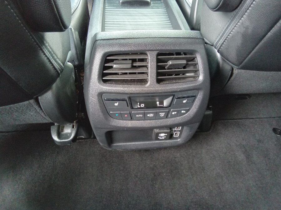 2019 Honda Passport Touring AWD, available for sale in Irvington, New Jersey | NJ Used Cars Center. Irvington, New Jersey 2019 Honda Passport Touring AWD, available for sale in Irvington, New Jersey | NJ Used Cars Center. Irvington, New Jersey