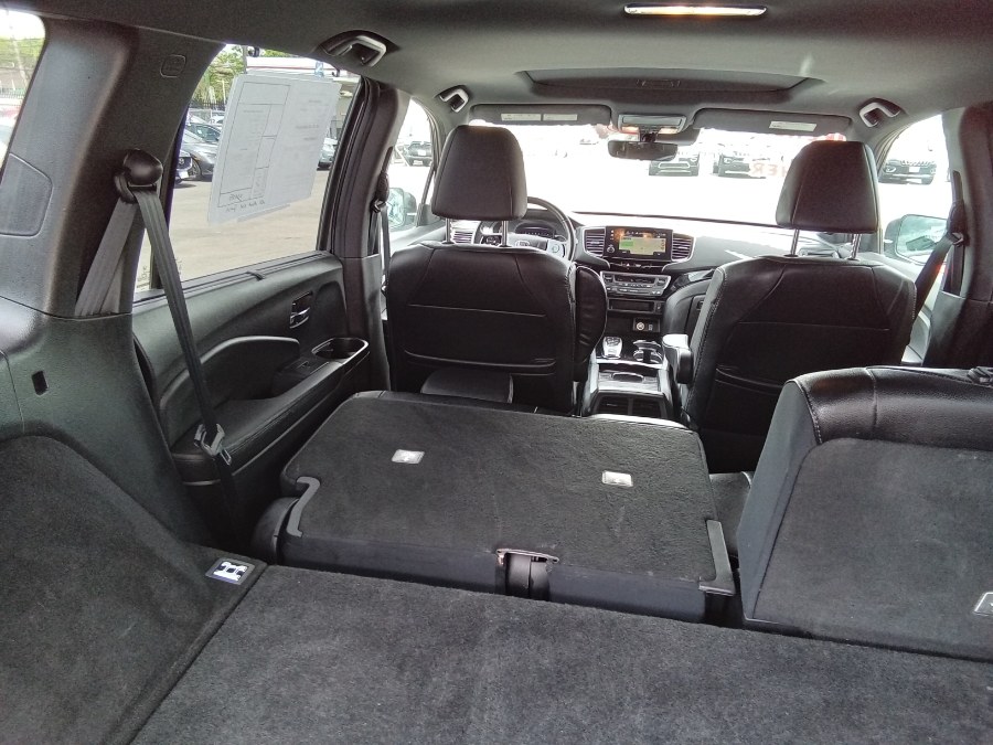 2019 Honda Passport Touring AWD, available for sale in Irvington, New Jersey | NJ Used Cars Center. Irvington, New Jersey 2019 Honda Passport Touring AWD, available for sale in Irvington, New Jersey | NJ Used Cars Center. Irvington, New Jersey