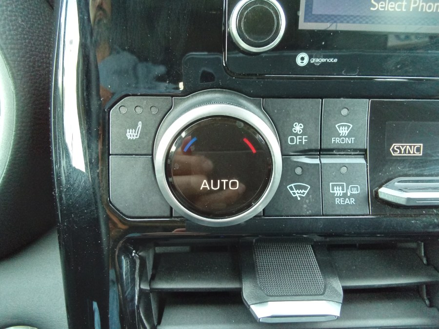 2022 Toyota Highlander XLE FWD (Natl), available for sale in Irvington, New Jersey | NJ Used Cars Center. Irvington, New Jersey 2022 Toyota Highlander XLE FWD (Natl), available for sale in Irvington, New Jersey | NJ Used Cars Center. Irvington, New Jersey