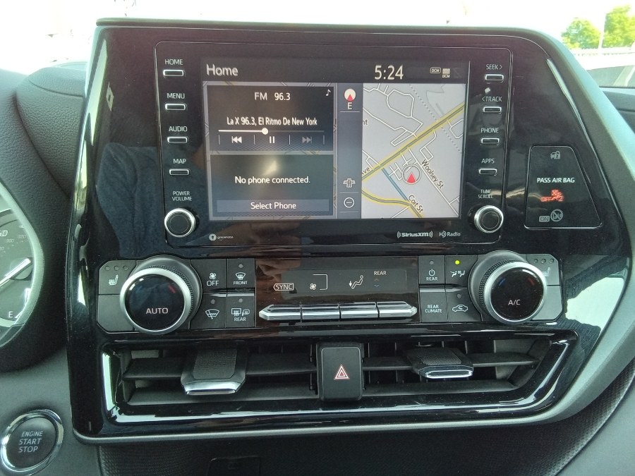 2022 Toyota Highlander XLE FWD (Natl), available for sale in Irvington, New Jersey | NJ Used Cars Center. Irvington, New Jersey 2022 Toyota Highlander XLE FWD (Natl), available for sale in Irvington, New Jersey | NJ Used Cars Center. Irvington, New Jersey
