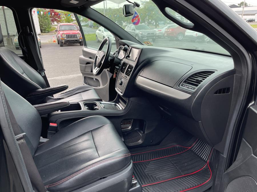 2017 Dodge Grand Caravan GT Wagon Fleet, available for sale in New Windsor, New York | Prestige Pre-Owned Motors Inc. New Windsor, New York 2017 Dodge Grand Caravan GT Wagon Fleet, available for sale in New Windsor, New York | Prestige Pre-Owned Motors Inc. New Windsor, New York
