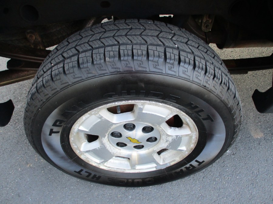 2010 Chevrolet Silverado 1500 4WD Ext Cab 143.5" LT, available for sale in Suffield, Connecticut | Suffield Auto Sales. Suffield, Connecticut 2010 Chevrolet Silverado 1500 4WD Ext Cab 143.5" LT, available for sale in Suffield, Connecticut | Suffield Auto Sales. Suffield, Connecticut
