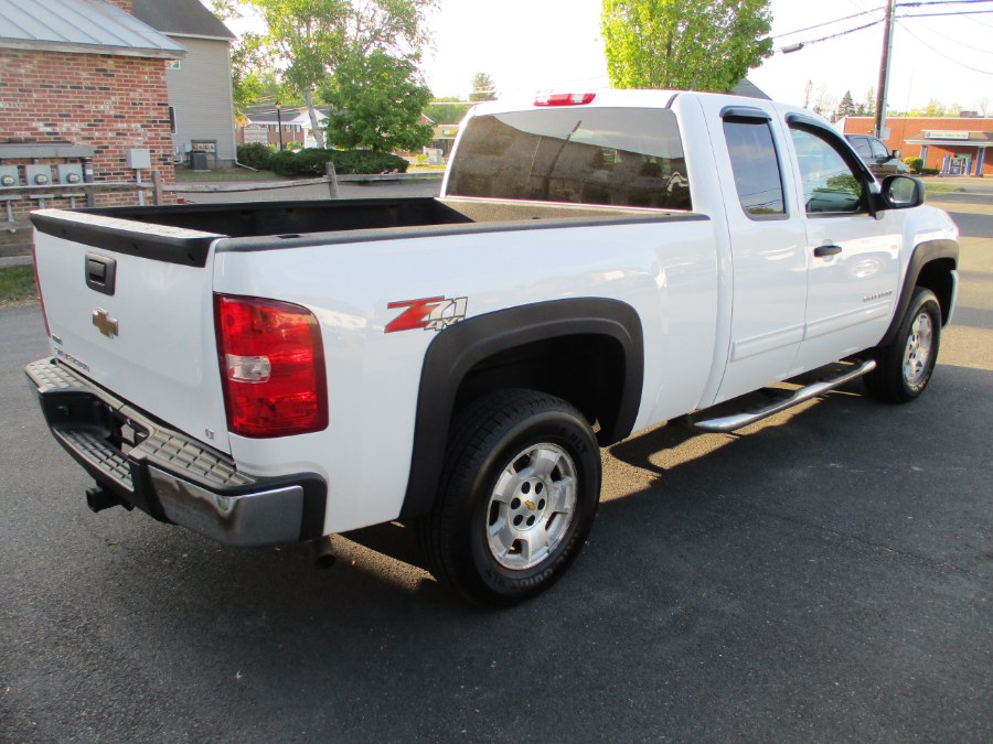 2010 Chevrolet Silverado 1500 4WD Ext Cab 143.5" LT, available for sale in Suffield, Connecticut | Suffield Auto Sales. Suffield, Connecticut 2010 Chevrolet Silverado 1500 4WD Ext Cab 143.5" LT, available for sale in Suffield, Connecticut | Suffield Auto Sales. Suffield, Connecticut