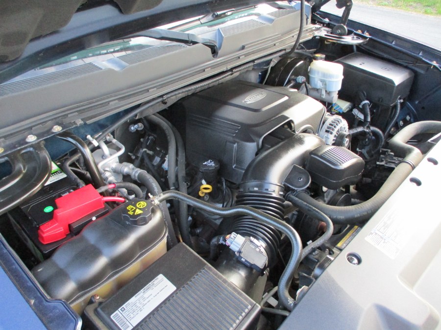 2011 Chevrolet Silverado 1500 4WD Crew Cab 143.5" LT, available for sale in Suffield, Connecticut | Suffield Auto Sales. Suffield, Connecticut 2011 Chevrolet Silverado 1500 4WD Crew Cab 143.5" LT, available for sale in Suffield, Connecticut | Suffield Auto Sales. Suffield, Connecticut