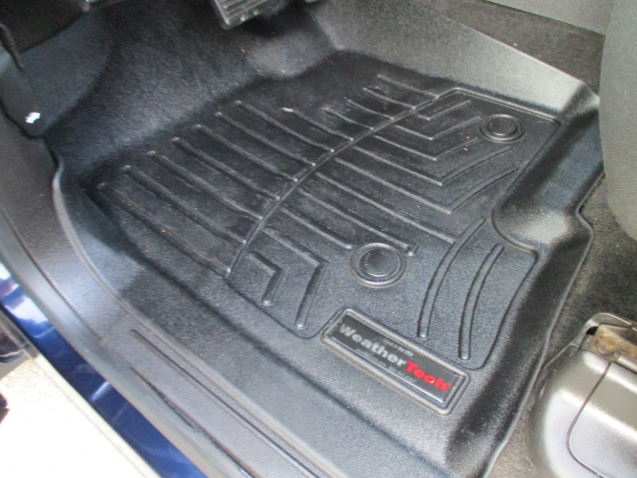 2011 Chevrolet Silverado 1500 4WD Crew Cab 143.5" LT, available for sale in Suffield, Connecticut | Suffield Auto Sales. Suffield, Connecticut 2011 Chevrolet Silverado 1500 4WD Crew Cab 143.5" LT, available for sale in Suffield, Connecticut | Suffield Auto Sales. Suffield, Connecticut