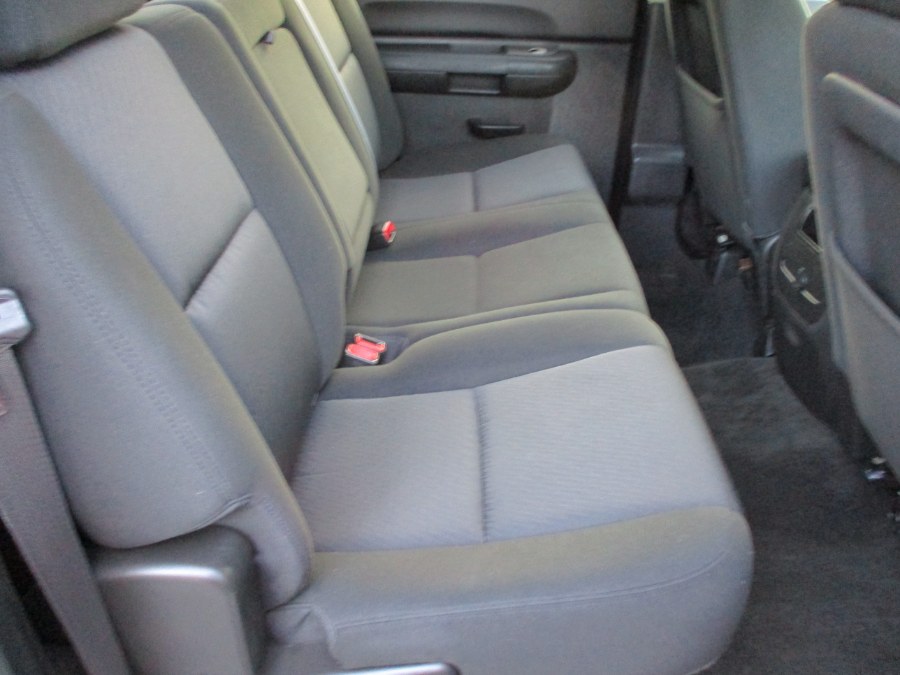 2011 Chevrolet Silverado 1500 4WD Crew Cab 143.5" LT, available for sale in Suffield, Connecticut | Suffield Auto Sales. Suffield, Connecticut 2011 Chevrolet Silverado 1500 4WD Crew Cab 143.5" LT, available for sale in Suffield, Connecticut | Suffield Auto Sales. Suffield, Connecticut
