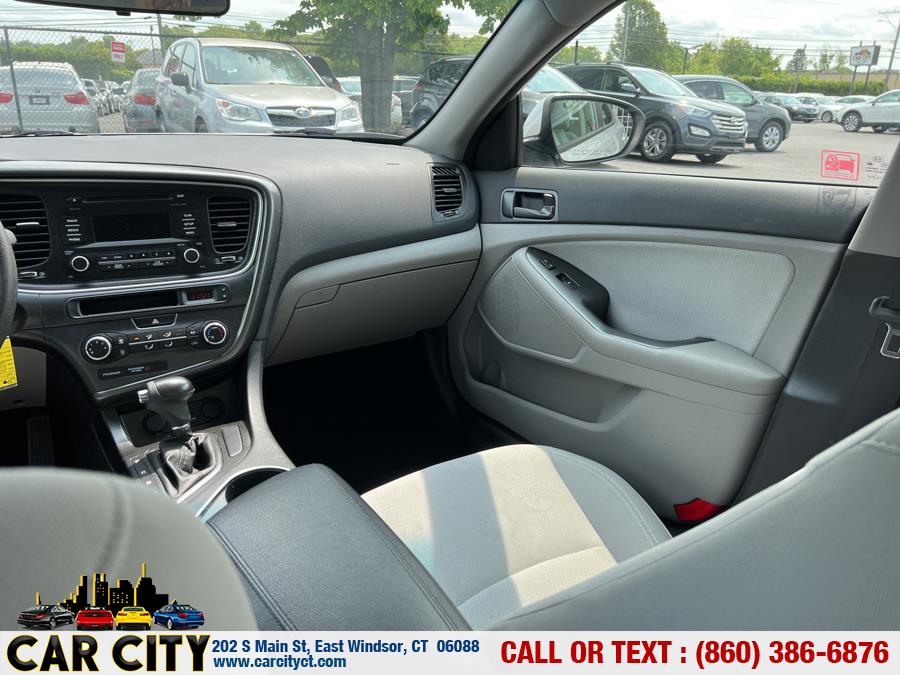 2014 Kia Optima 4dr Sdn LX, available for sale in East Windsor, Connecticut | Car City LLC. East Windsor, Connecticut 2014 Kia Optima 4dr Sdn LX, available for sale in East Windsor, Connecticut | Car City LLC. East Windsor, Connecticut