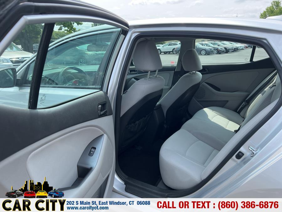 2014 Kia Optima 4dr Sdn LX, available for sale in East Windsor, Connecticut | Car City LLC. East Windsor, Connecticut 2014 Kia Optima 4dr Sdn LX, available for sale in East Windsor, Connecticut | Car City LLC. East Windsor, Connecticut