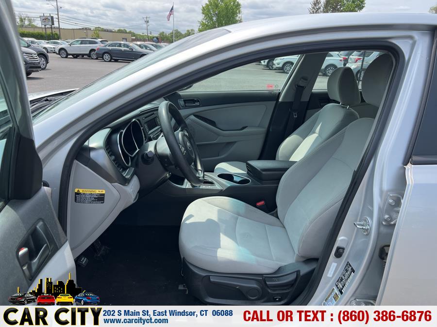 2014 Kia Optima 4dr Sdn LX, available for sale in East Windsor, Connecticut | Car City LLC. East Windsor, Connecticut 2014 Kia Optima 4dr Sdn LX, available for sale in East Windsor, Connecticut | Car City LLC. East Windsor, Connecticut