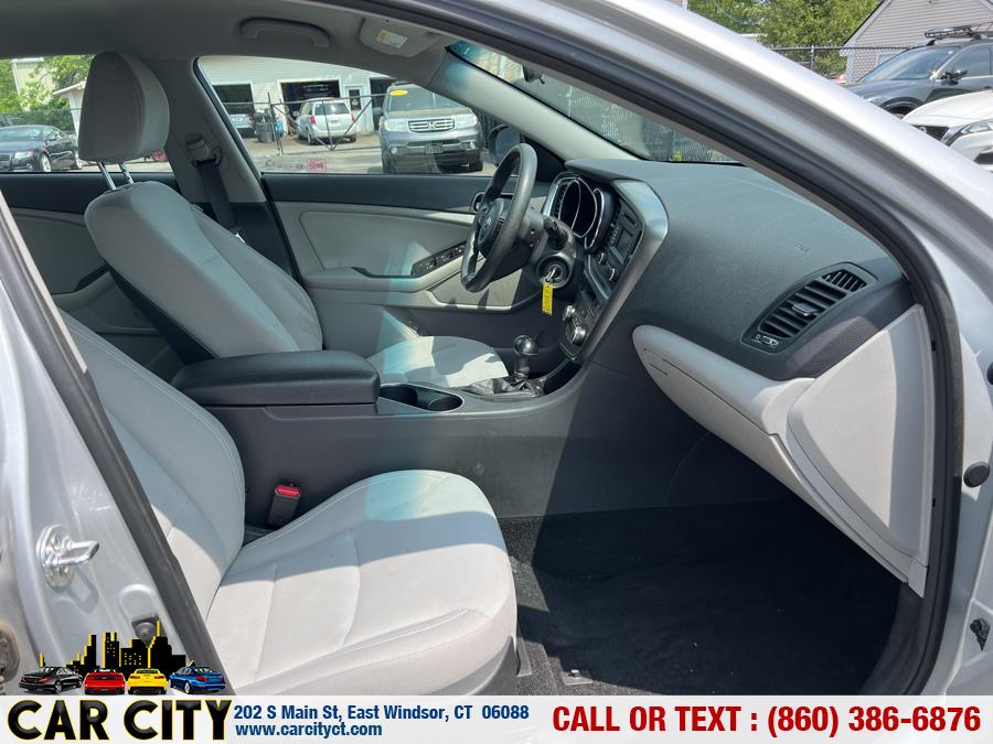 2014 Kia Optima 4dr Sdn LX, available for sale in East Windsor, Connecticut | Car City LLC. East Windsor, Connecticut 2014 Kia Optima 4dr Sdn LX, available for sale in East Windsor, Connecticut | Car City LLC. East Windsor, Connecticut